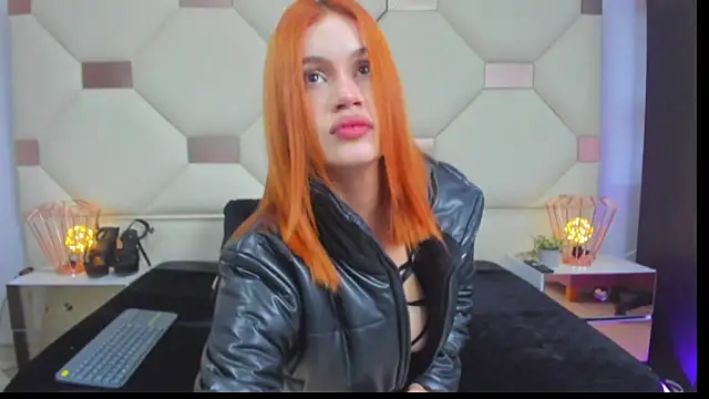 Marilyn scott online show from 12/05/25, 01:42