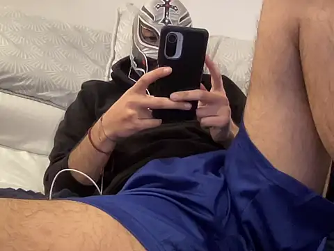 Snapshot of Superwow54 chatting on 10/08/25, 11:57 Superwow54 online show from 10/08/25, 11:57