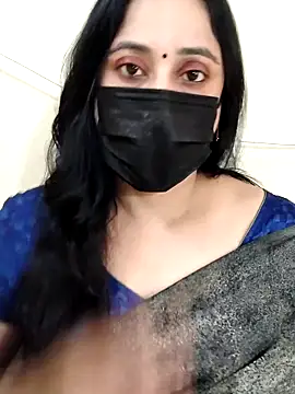 Monica cams online show from 09/13/25, 12:16