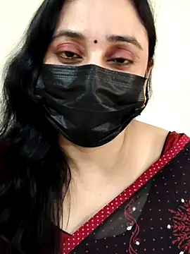 Monica cams online show from 10/28/25, 02:42