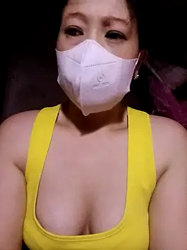 VanGau031694 online show from 09/22/25, 01:57