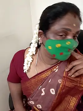 Snapshot of Tamil_Kavitha10 chatting on 09/17/25, 05:14 Tamil Kavitha10 online show from 09/17/25, 05:14