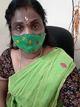 Snapshot of Tamil_Kavitha10 chatting on 10/03/25, 04:48 Tamil Kavitha10 online show from 10/03/25, 04:48