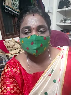 Snapshot of Tamil_Kavitha10 chatting on 10/22/25, 05:34 Tamil Kavitha10 online show from 10/22/25, 05:34