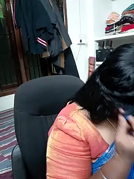 Snapshot of Tamil_Kavitha10 chatting on 11/01/25, 07:05 Tamil Kavitha10 online show from 11/01/25, 07:05