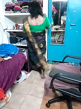 Tamil Kavitha10 online show from 05/13/26, 05:10