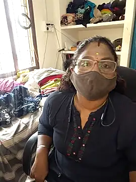 Tamil Kavitha10 online show from 06/17/26, 06:16