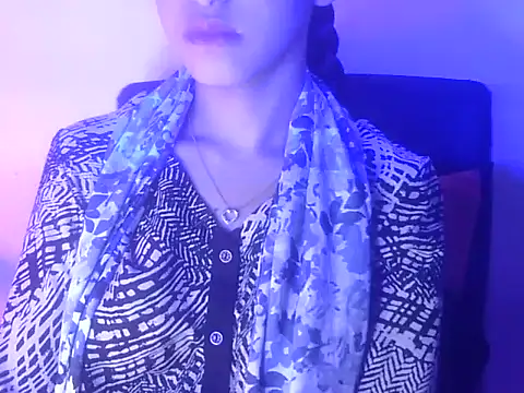 Ayesha Mo online show from 09/10/25, 12:38