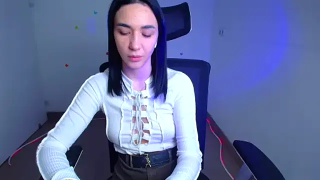 Bella Night4 online show from 10/20/25, 06:03