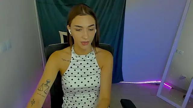 Bella Night4 online show from 07/17/26, 07:04