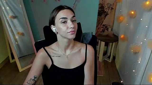 Bella Night4 online show from 07/28/26, 12:59