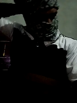 Manjit009 online show from 12/05/25, 06:26