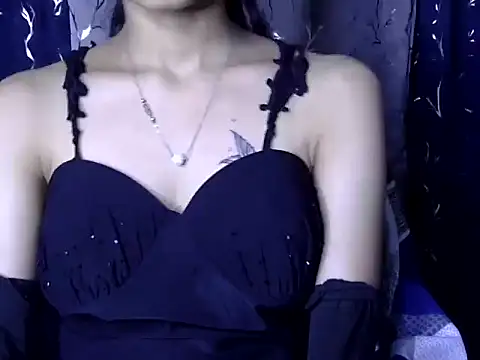 Snapshot of Riva_arora01 chatting on 11/29/25, 01:47 Riva arora01 online show from 11/29/25, 01:47