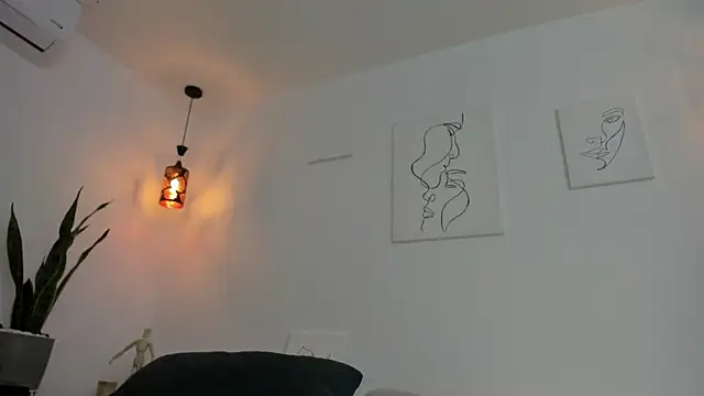 kaylajhonnes6 online show from 10/19/25, 01:45