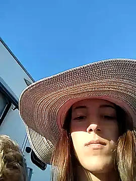 KittyXgoodass online show from 09/14/25, 05:34