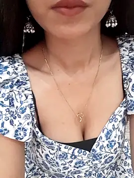 siya rani67 online show from 11/14/25, 07:01