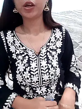 siya rani67 online show from 11/22/25, 02:49