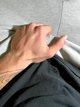 Snapshot of 420boy__ chatting on 10/07/25, 07:22 420boy   online show from 10/07/25, 07:22