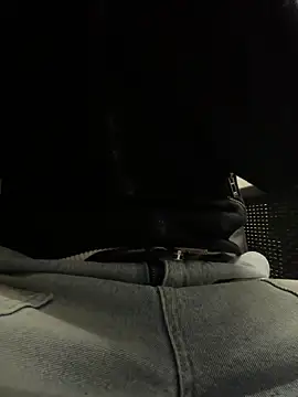 Snapshot of 420boy__ chatting on 10/10/25, 10:31 420boy   online show from 10/10/25, 10:31