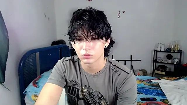 Snapshot of big_lunatic chatting on 11/03/25, 02:07 big lunatic online show from 11/03/25, 02:07