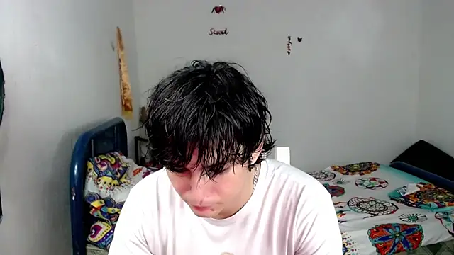 Snapshot of big_lunatic chatting on 11/15/25, 12:19 big lunatic online show from 11/15/25, 12:19