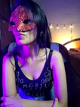 Snapshot of royeoy22 chatting on 09/21/25, 11:56 royeoy22 online show from 09/21/25, 11:56