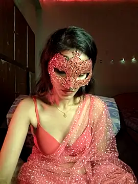 Snapshot of royeoy22 chatting on 10/17/25, 01:14 royeoy22 online show from 10/17/25, 01:14