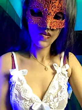 Snapshot of royeoy22 chatting on 10/23/25, 11:42 royeoy22 online show from 10/23/25, 11:42