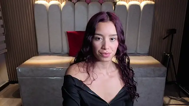  Mia Evans 1 online show from 06/13/26, 08:18