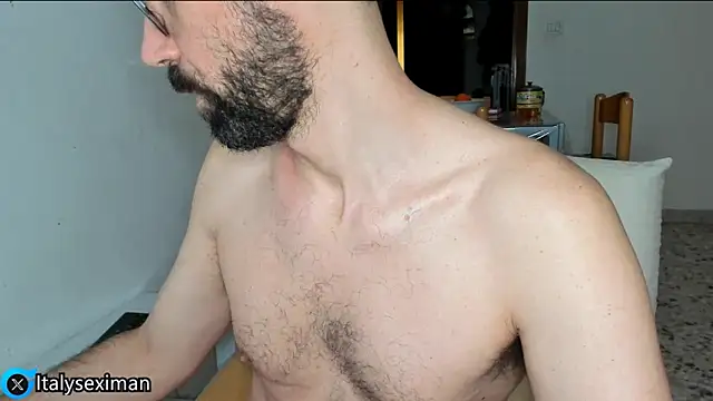 Snapshot of The_Fenix_xxx chatting on 11/28/25, 08:06 The Fenix xxx online show from 11/28/25, 08:06