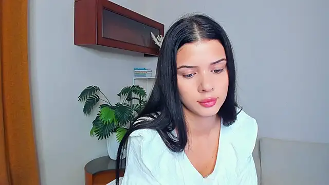 JoCauterucci online show from 09/19/25, 06:48