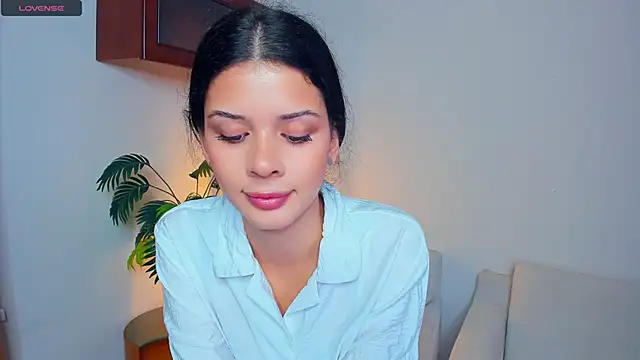 JoCauterucci online show from 10/07/25, 07:05