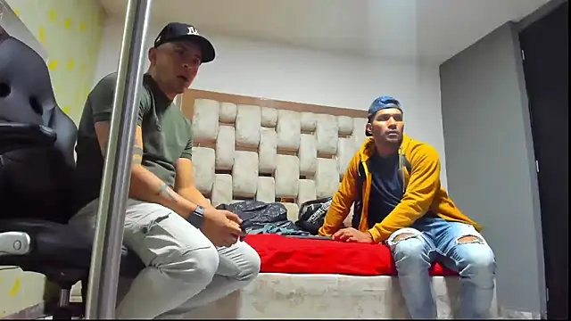 AngelAndChris online show from 09/13/25, 12:16