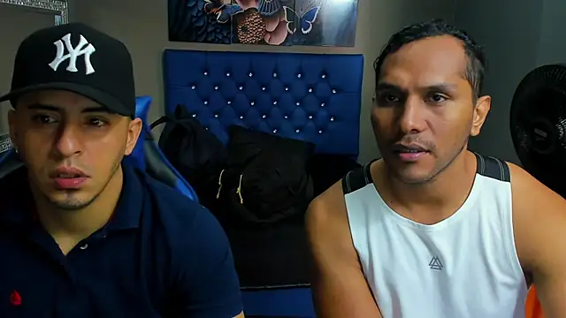 AngelAndChris online show from 09/22/25, 12:18