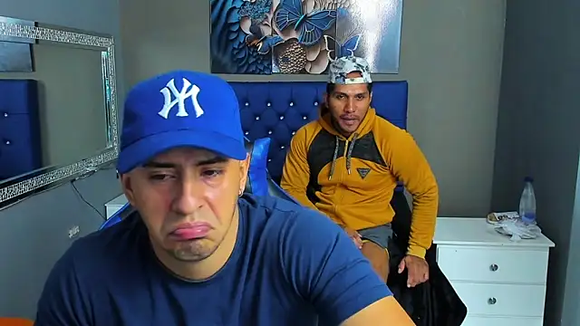 AngelAndChris online show from 10/16/25, 12:39