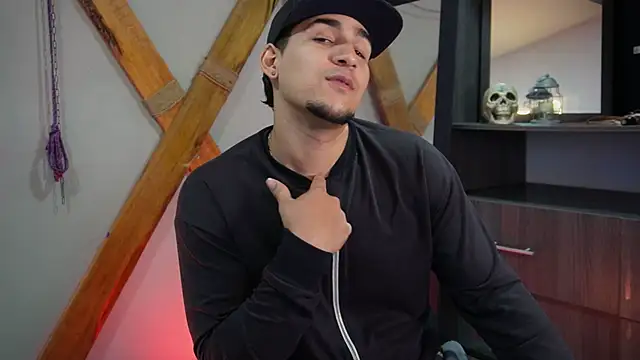 massimo vidal  online show from 09/13/25, 12:16