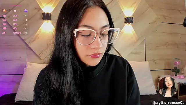 aylin rousse online show from 10/23/25, 07:45