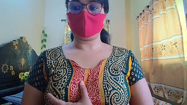 Elena cruz5 online show from 05/04/26, 04:41