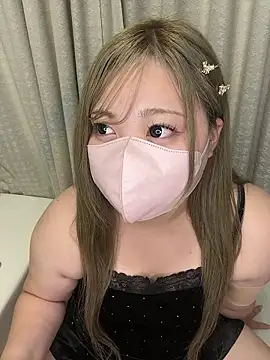 Chua-chan online show from 09/25/25, 04:21