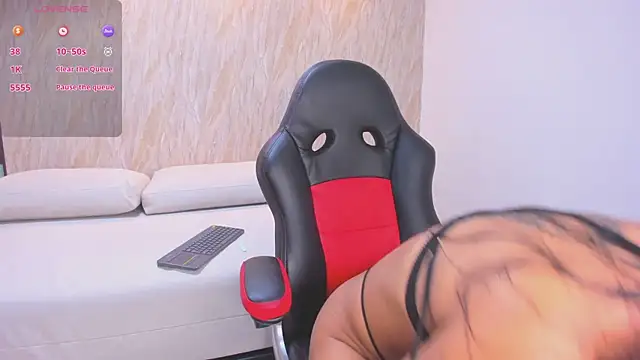 dalia segretti  online show from 09/30/25, 04:06