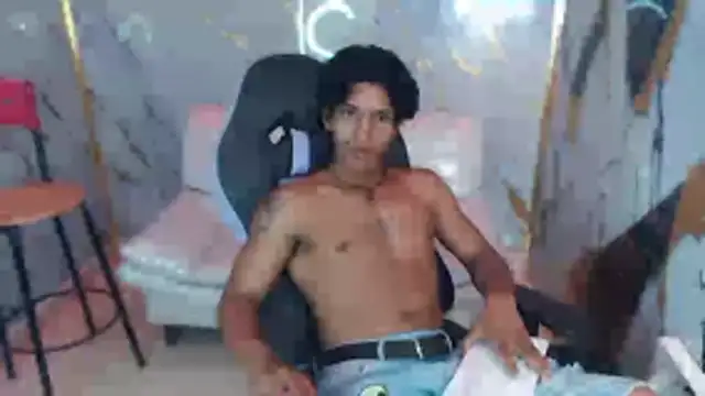 bull cam online show from 11/13/25, 07:46