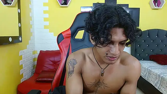 bull cam online show from 12/01/25, 03:11