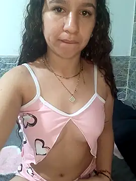 SeleneVega online show from 09/11/25, 10:04
