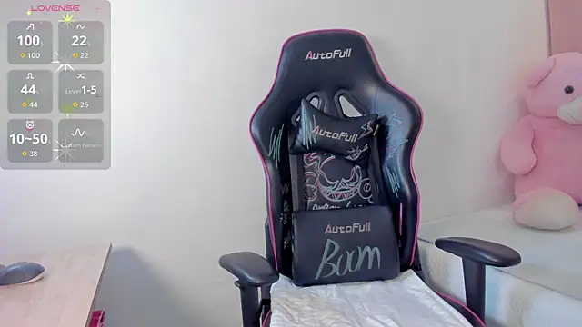 kate lua online show from 10/04/25, 01:09