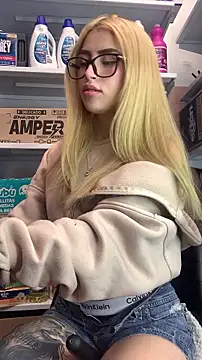 PrettyAshley  online show from 07/06/26, 08:55