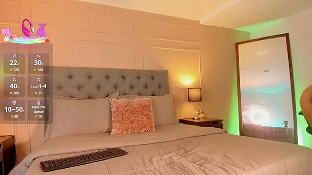 ALICESANDOVAL online show from 10/08/25, 11:08