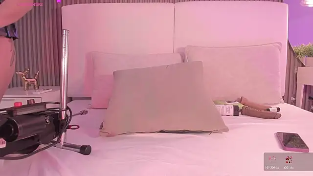 annie clarkson online show from 07/10/26, 08:00