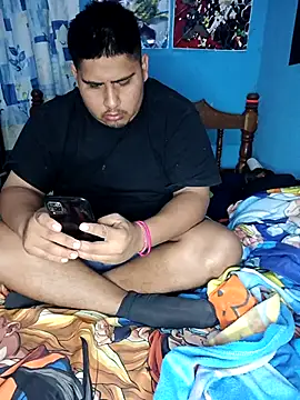 ramito1007 online show from 11/12/25, 03:40