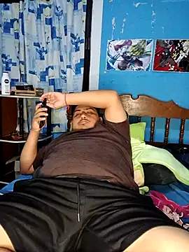 ramito1007 online show from 12/01/25, 04:17