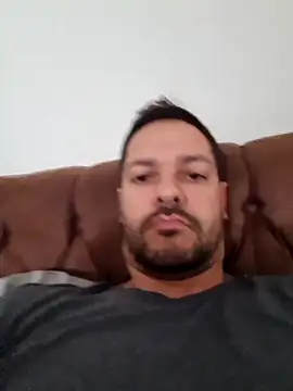 Snapshot of dancaEstrip chatting on 09/30/25, 04:23 dancaEstrip online show from 09/30/25, 04:23